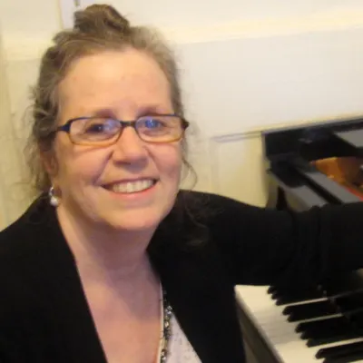 Deborah Fortier, Pianist & Piano Teacher (& Composer)