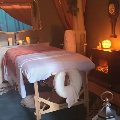Relax  Massage By Rochelle Healing &Wellness Studio