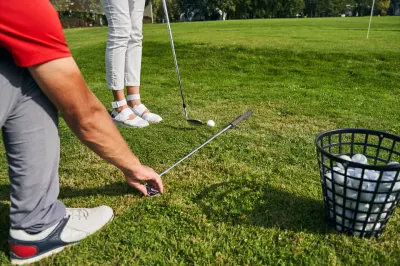 M W Golf