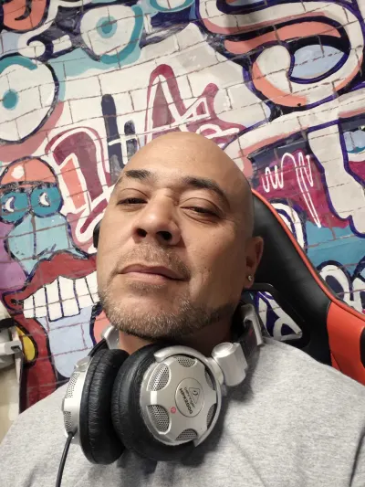 Dj Mic Dee