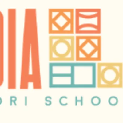 Arcadia Montessori 52nd Street Campus