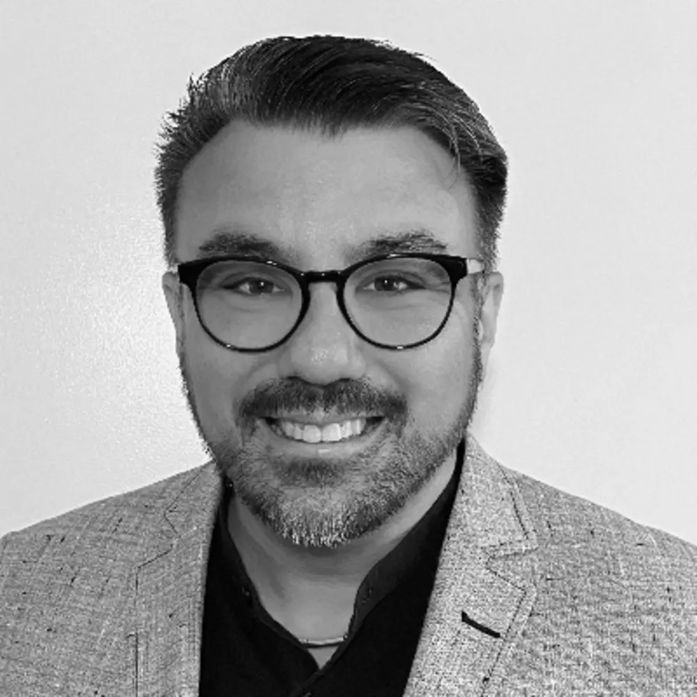 Dr. Jamie Valenzuela-Mumau