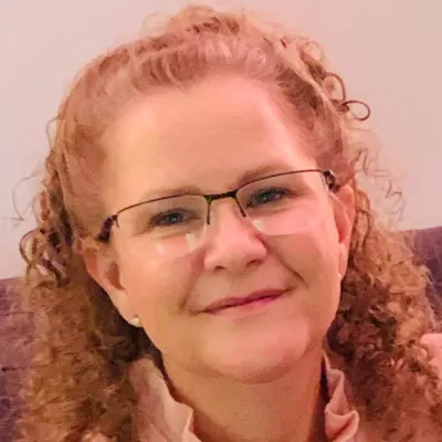 Julia Klaverenga Piano
