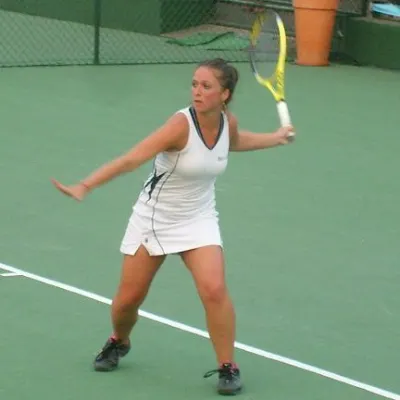 Laura Tennis Coach