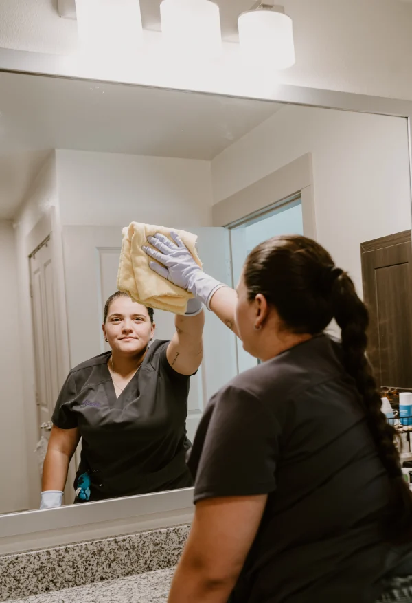 Kismet Pros Service Professional Creating Sparkling Bathroom