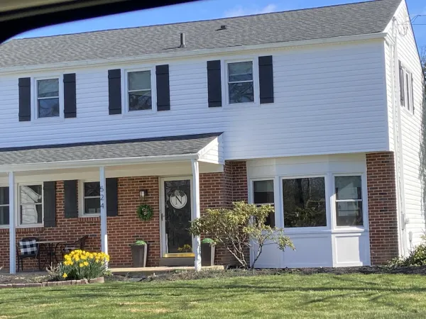Certainteed white vinyl siding 