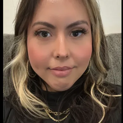 Elizabeth Valdivia
