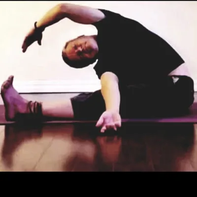 Mr. Carey -Ayurveda, Yoga & Thai Style Abhyanga-