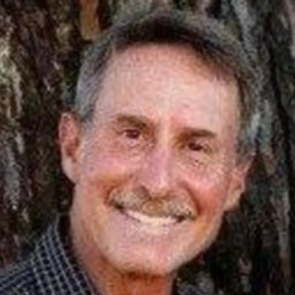 Coach Wayne Shaphran - Accurate Archery Coaching