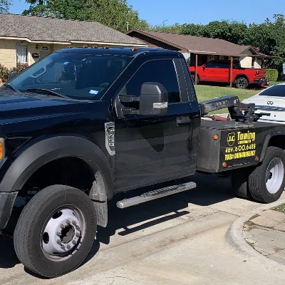 JC TOWING LLC