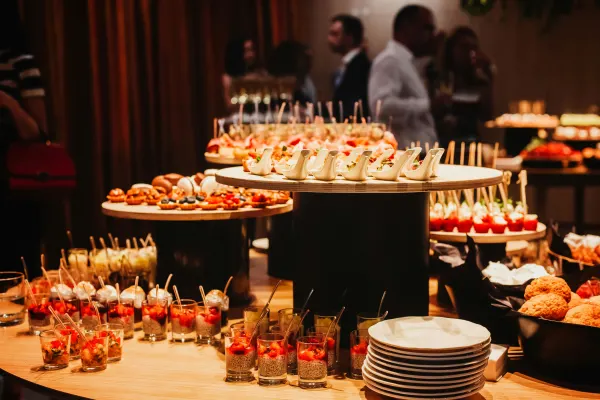 Hors d'oeuvres Buffet