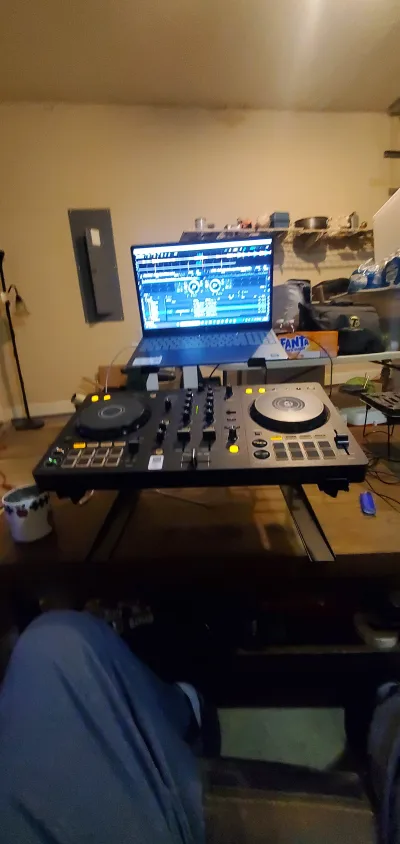 DJ Kenny