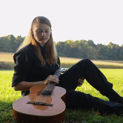 Lauren Koontz Guitar Lessons