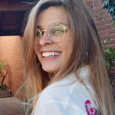 Luisina Argentinian Tutor