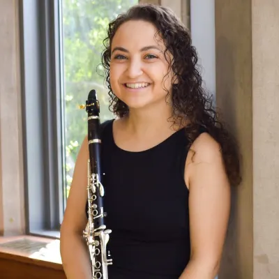 Valerie Nuzzolo, Clarinet