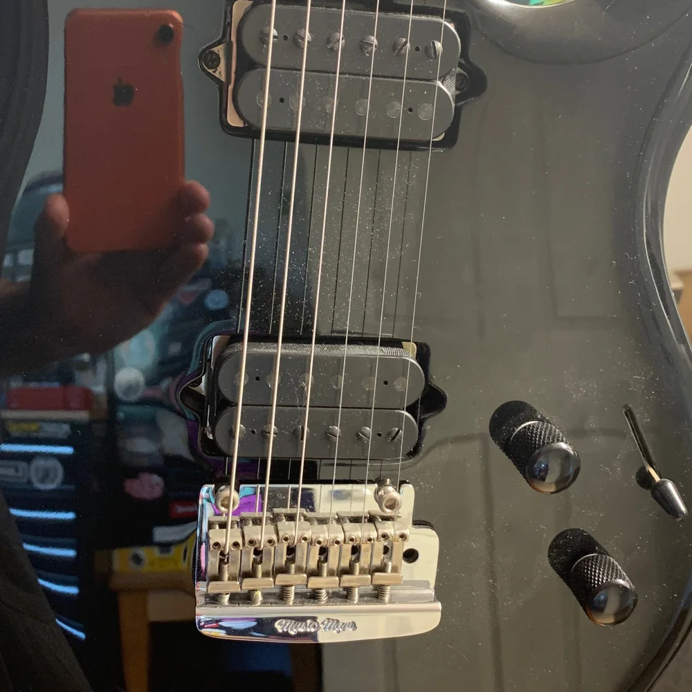 Pietrella Guitars