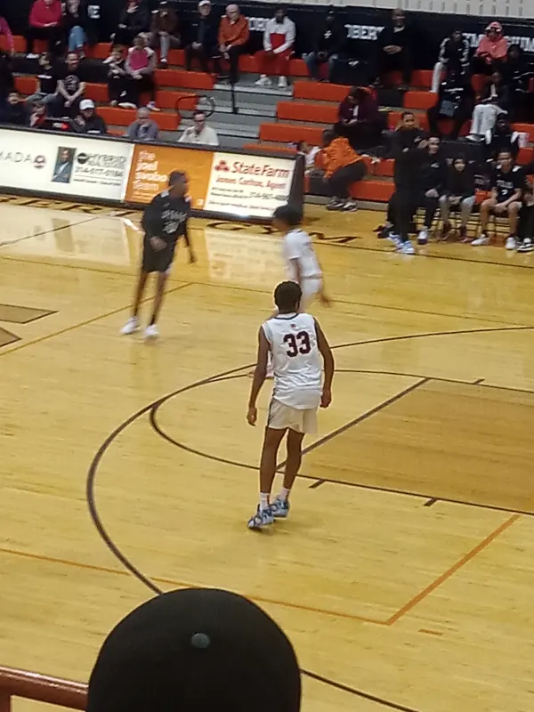 Jv 33