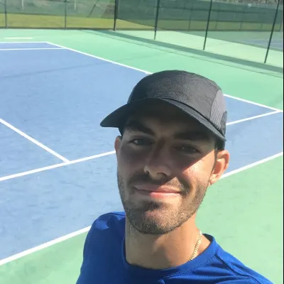 Tennis Coach