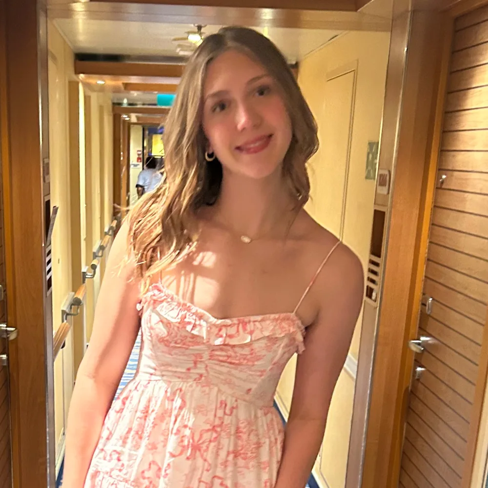 Ella Russell