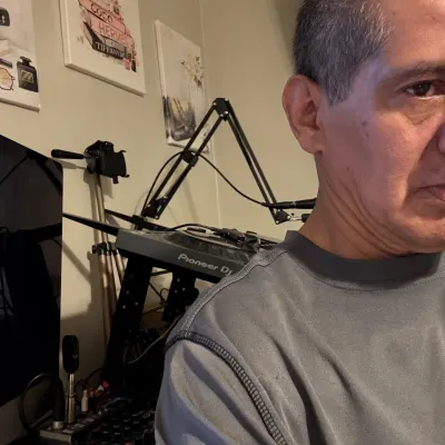 Dj Master