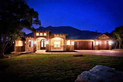 Valverdi Custom Homes