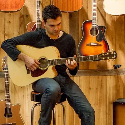 Jose Hernandez Guitar Lessons