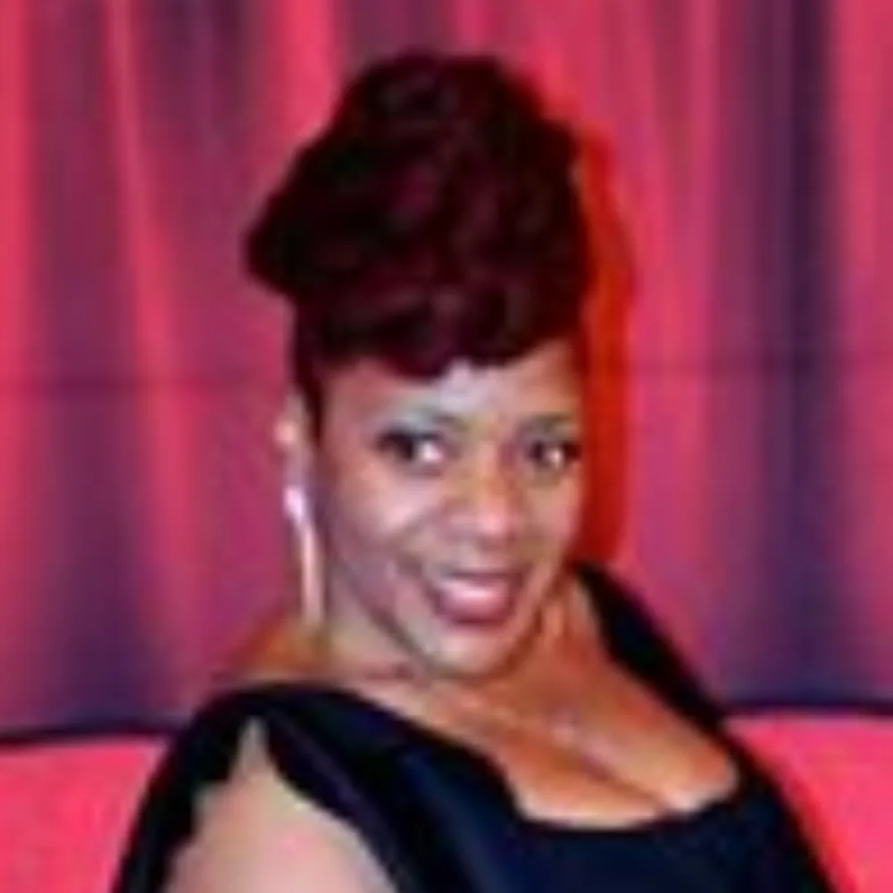 Hands That Work: Salon & Spa