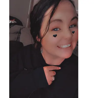 Ashley 