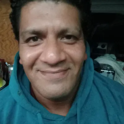 Naveen Hurtado 