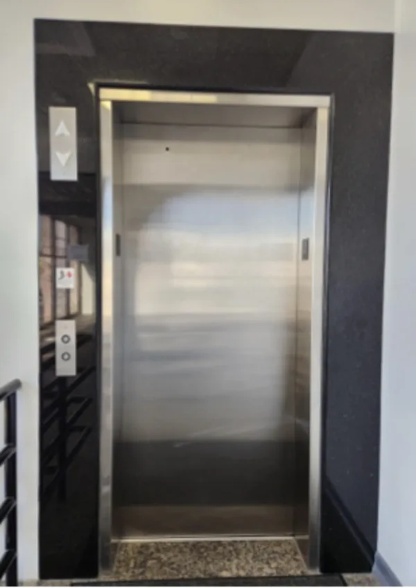 Elevator Cleaning