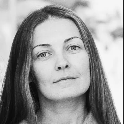 Olesya Kholodova - Music Piano Teacher