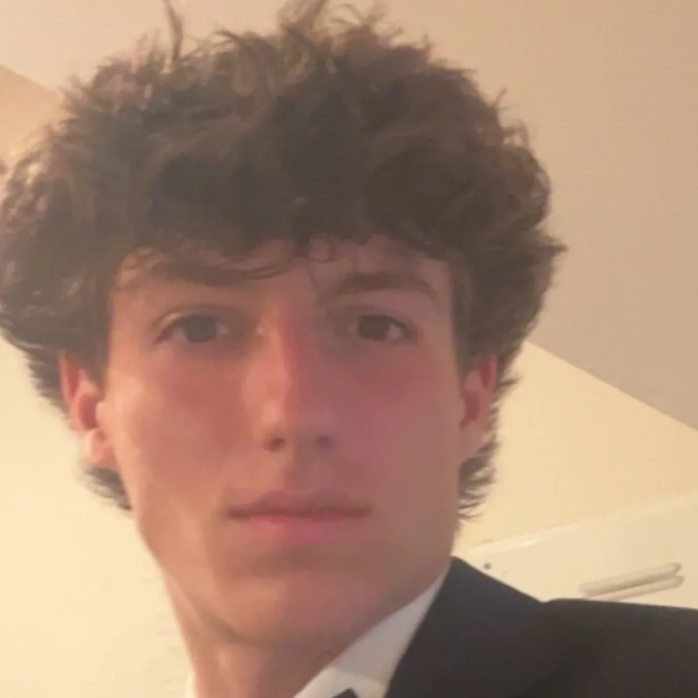 Dylan W