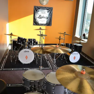 Todd Trainer Drumming Instruction