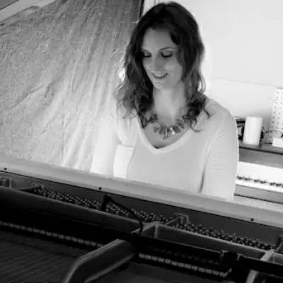 Denise Mitchell Piano Lessons At Your Home