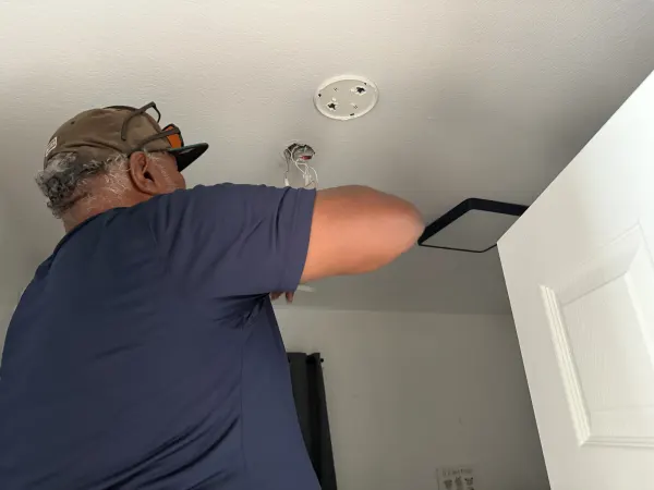 Wired Smoke Detector-Before