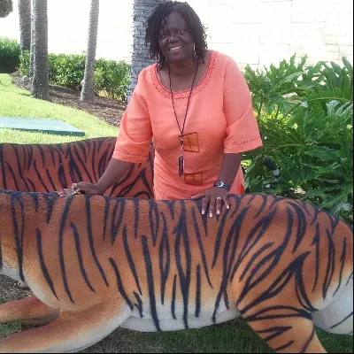Dr. Ernestine Davis