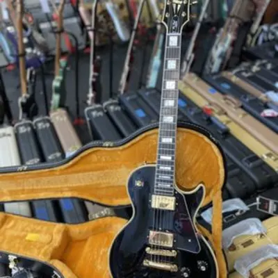 Guitar Riot