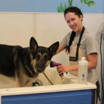 Kimbur Pet Wash & Suites