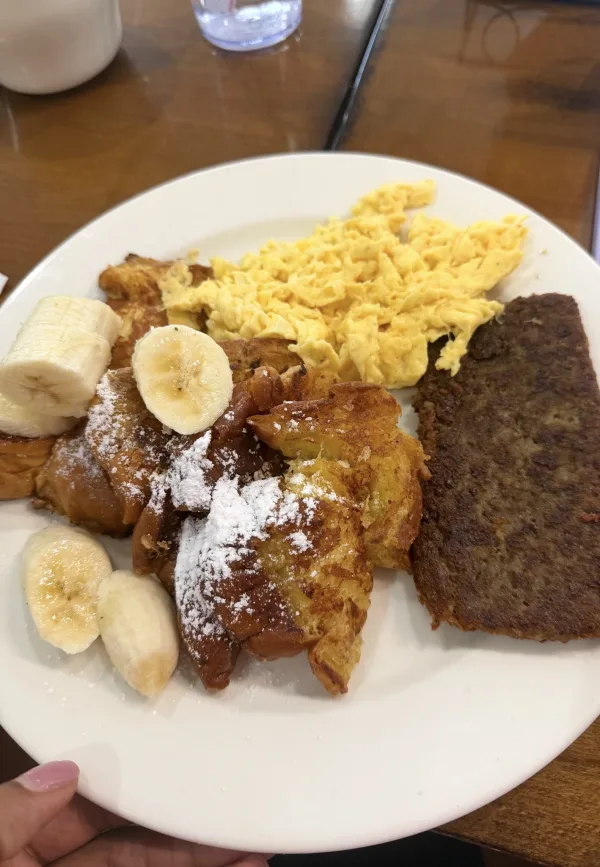 Customer brunch plate