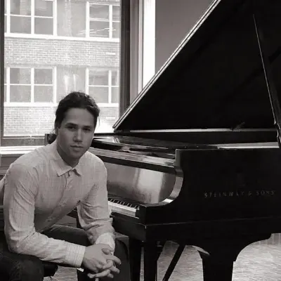 Milan Jovic Piano