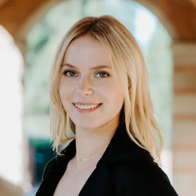 Claire Houghton Renoe