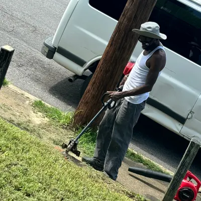 Tip's Residential/Commerical Cleaning And Car Detailing