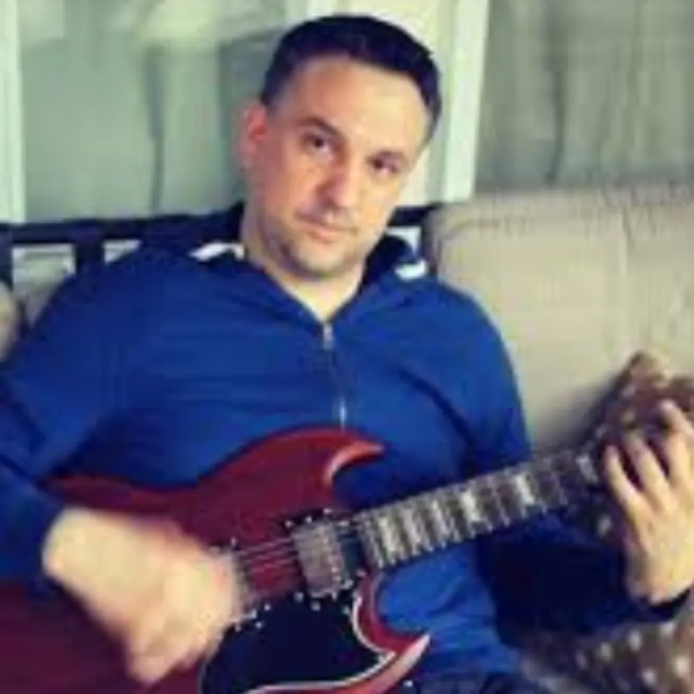 Cleveland Guitar And Bass Lessons