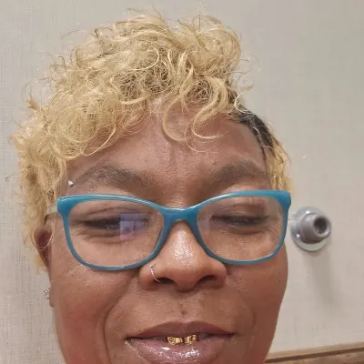 Sistas Cleaning Service Llc