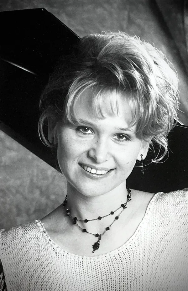 Roza Yoder, Founder
