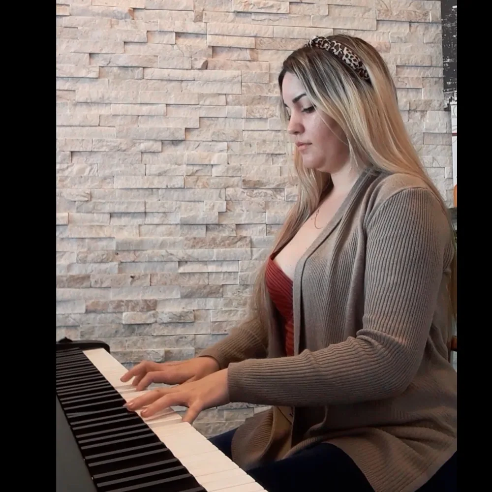 Lisi Pianos