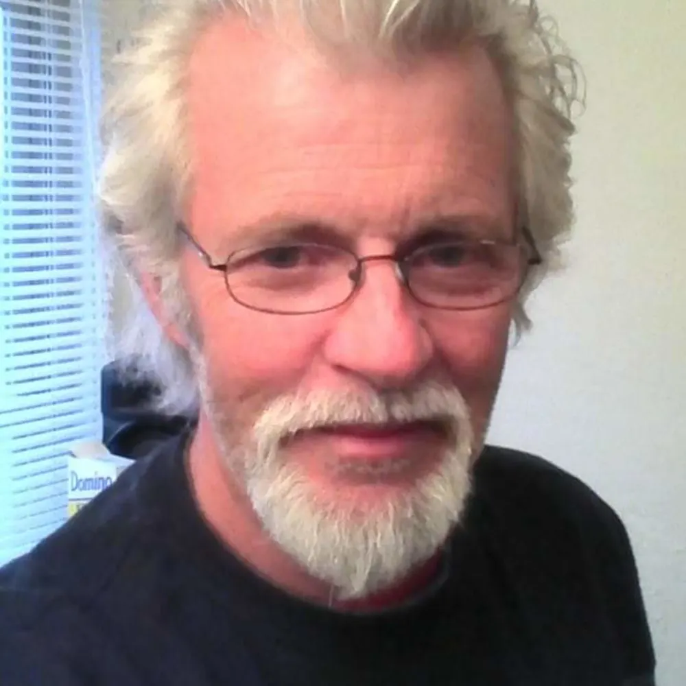 Daniel B Newkirk