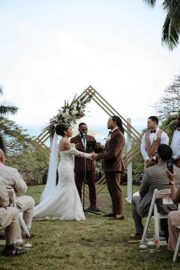 destination wedding in Hawaii