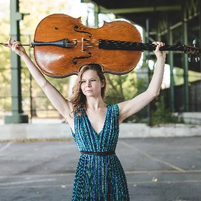 Molly Aronson, Cellist