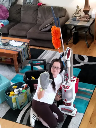 Raggedy Ann's Cleaning